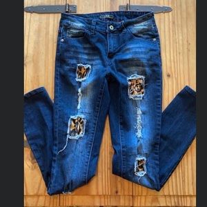 L & B leopard patch jeans!